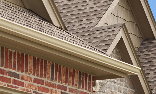 Seamless Gutter Installer in Genesee County Michigan.